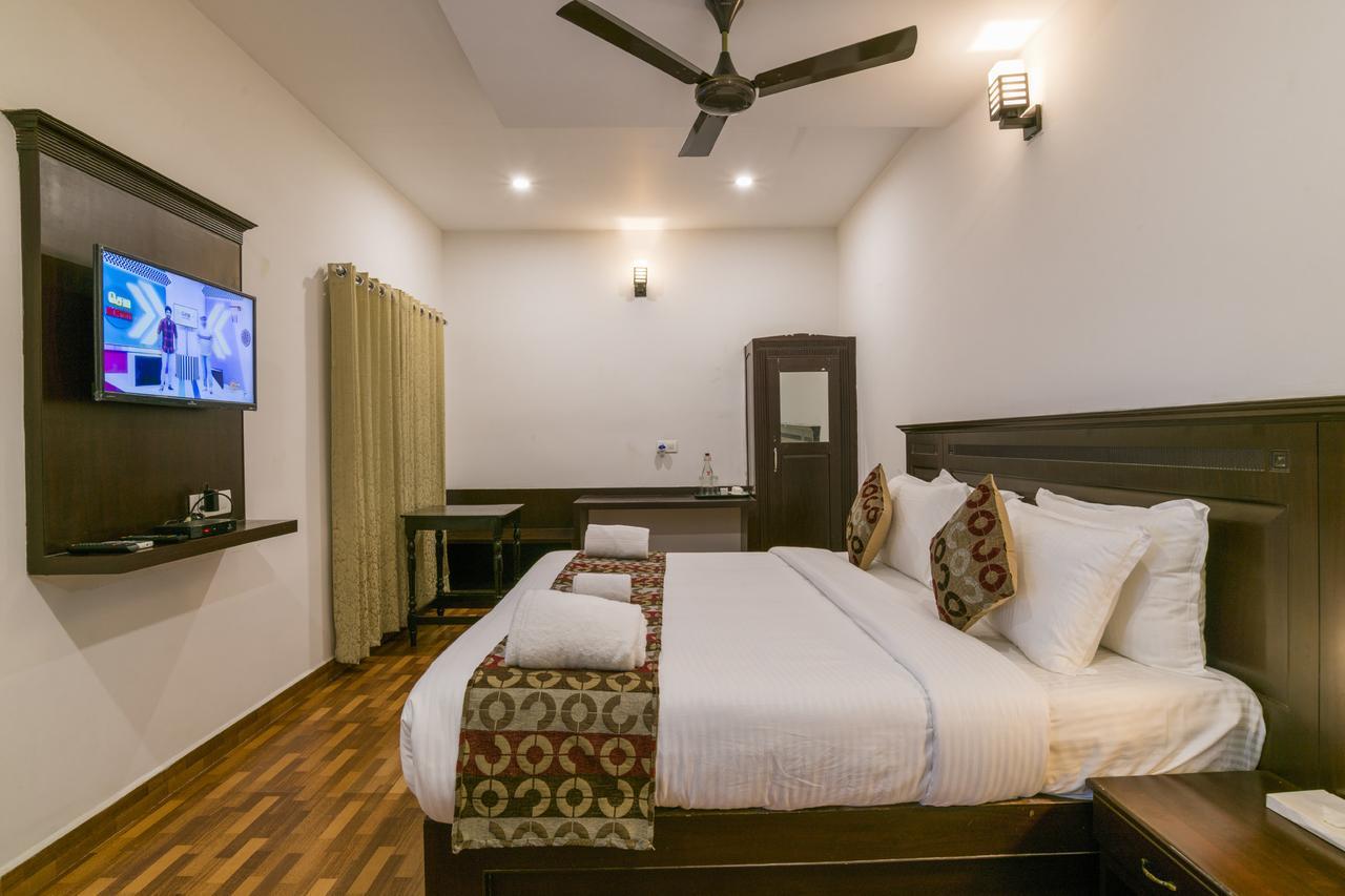 Warmth Lake Haven Alappuzha Екстер'єр фото